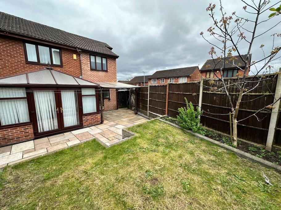 Sage House - City Centre Hanley, Alton Towers Stoke-on-Trent Bagian luar foto